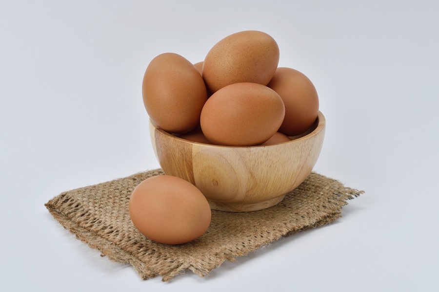 Cómo reconocer huevos frescos y qué tener en cuenta a la hora de